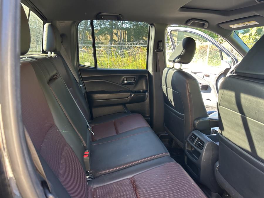2017 Honda Ridgeline Black Edition 4x4 Crew Cab 5.3'' Bed, available for sale in Vernon Rockville, Connecticut | Vernon Motor Cars. Vernon Rockville, Connecticut 2017 Honda Ridgeline Black Edition 4x4 Crew Cab 5.3'' Bed, available for sale in Vernon Rockville, Connecticut | Vernon Motor Cars. Vernon Rockville, Connecticut