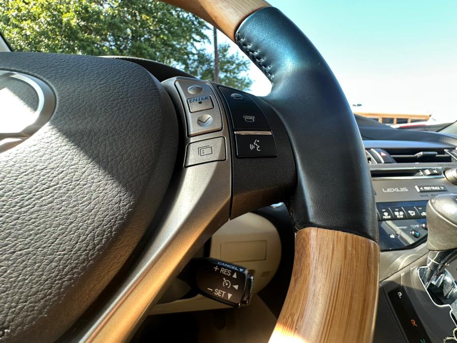 2015 Lexus RX 450h AWD 4dr, available for sale in Irvington, New Jersey | Elis Motors Corp. Irvington, New Jersey 2015 Lexus RX 450h AWD 4dr, available for sale in Irvington, New Jersey | Elis Motors Corp. Irvington, New Jersey