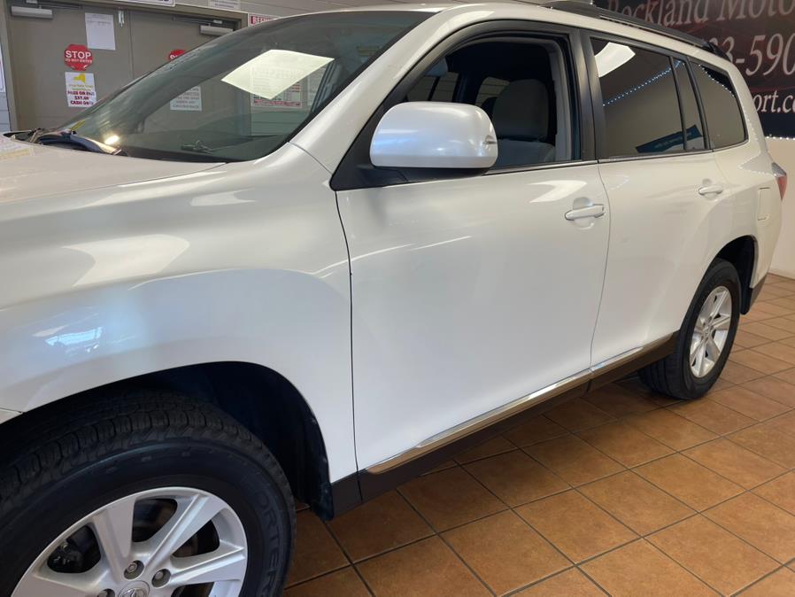 2012 Toyota Highlander FWD 4dr I4 (Natl), available for sale in Suffern, New York | Rockland Motor Sport. Suffern, New York 2012 Toyota Highlander FWD 4dr I4 (Natl), available for sale in Suffern, New York | Rockland Motor Sport. Suffern, New York
