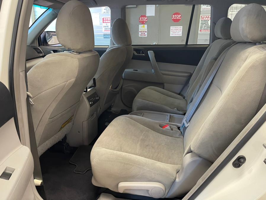 2012 Toyota Highlander FWD 4dr I4 (Natl), available for sale in Suffern, New York | Rockland Motor Sport. Suffern, New York 2012 Toyota Highlander FWD 4dr I4 (Natl), available for sale in Suffern, New York | Rockland Motor Sport. Suffern, New York