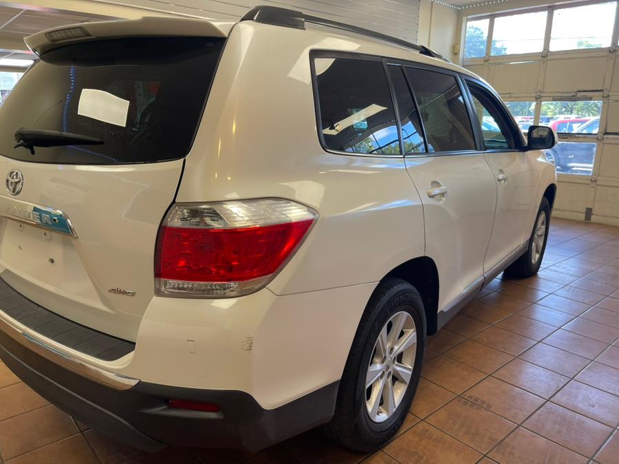 2012 Toyota Highlander FWD 4dr I4 (Natl), available for sale in Suffern, New York | Rockland Motor Sport. Suffern, New York 2012 Toyota Highlander FWD 4dr I4 (Natl), available for sale in Suffern, New York | Rockland Motor Sport. Suffern, New York