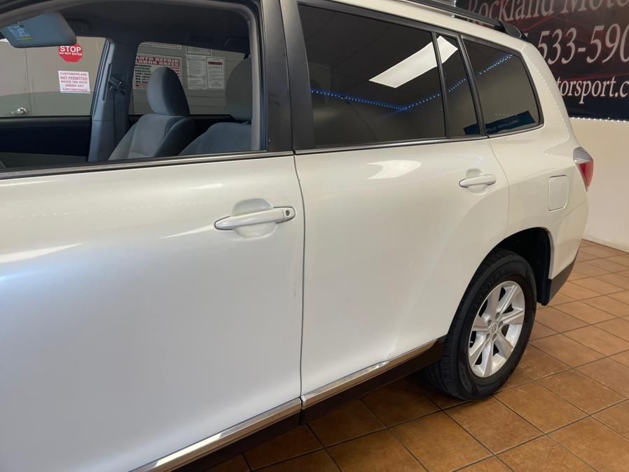 2012 Toyota Highlander FWD 4dr I4 (Natl), available for sale in Suffern, New York | Rockland Motor Sport. Suffern, New York 2012 Toyota Highlander FWD 4dr I4 (Natl), available for sale in Suffern, New York | Rockland Motor Sport. Suffern, New York