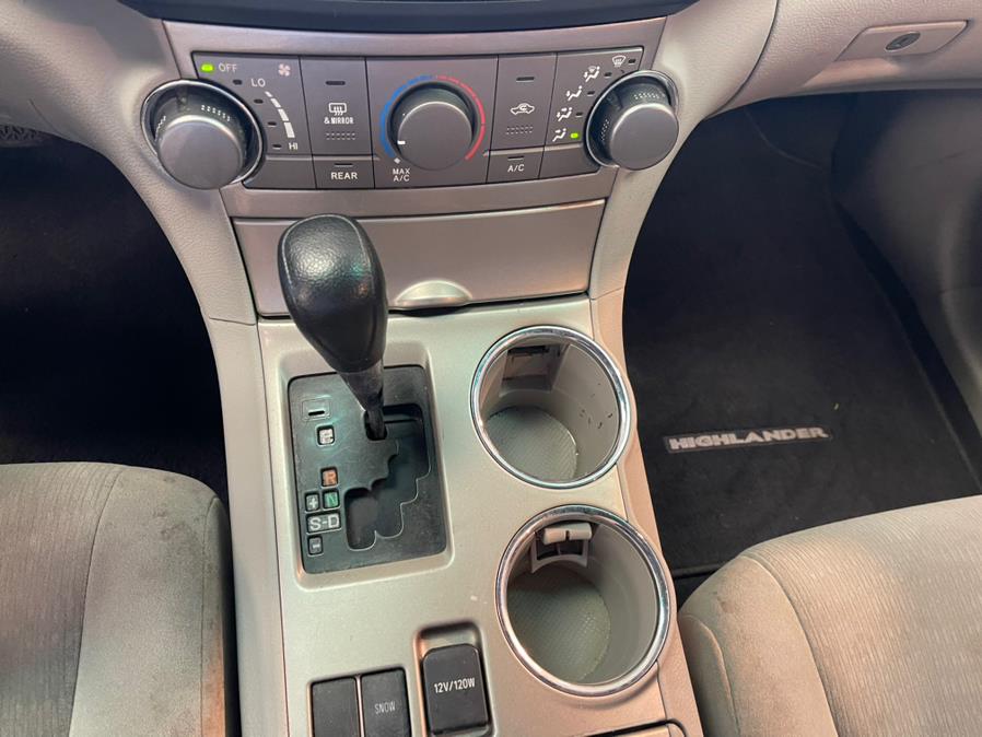 2012 Toyota Highlander FWD 4dr I4 (Natl), available for sale in Suffern, New York | Rockland Motor Sport. Suffern, New York 2012 Toyota Highlander FWD 4dr I4 (Natl), available for sale in Suffern, New York | Rockland Motor Sport. Suffern, New York