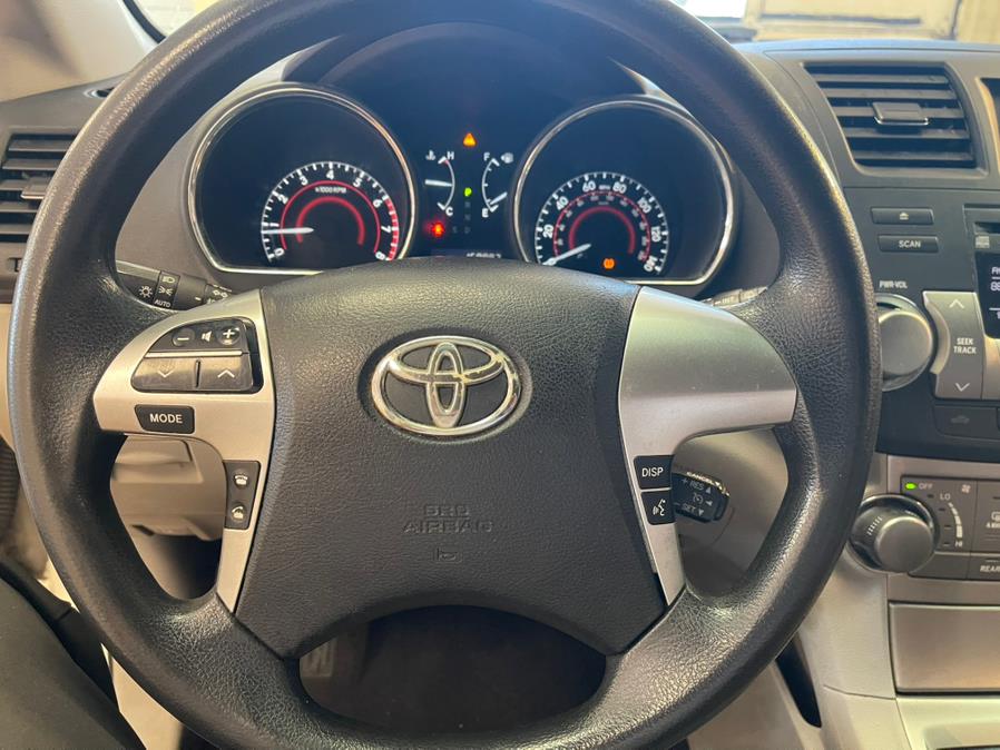2012 Toyota Highlander FWD 4dr I4 (Natl), available for sale in Suffern, New York | Rockland Motor Sport. Suffern, New York 2012 Toyota Highlander FWD 4dr I4 (Natl), available for sale in Suffern, New York | Rockland Motor Sport. Suffern, New York
