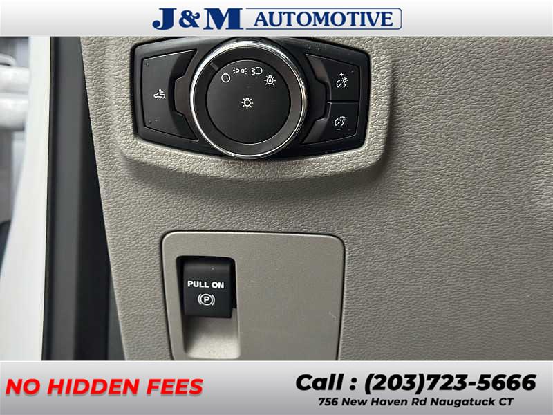 2017 Ford F-150 XL, available for sale in Naugatuck, Connecticut | J&M Automotive Sls&Svc LLC. Naugatuck, Connecticut 2017 Ford F-150 XL, available for sale in Naugatuck, Connecticut | J&M Automotive Sls&Svc LLC. Naugatuck, Connecticut