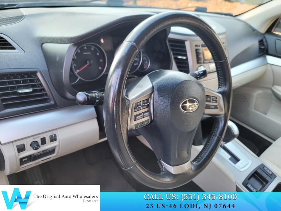 2013 Subaru Outback 4dr Wgn H4 Auto 2.5i Premium, available for sale in Lodi, New Jersey | AW Auto & Truck Wholesalers, Inc. Lodi, New Jersey 2013 Subaru Outback 4dr Wgn H4 Auto 2.5i Premium, available for sale in Lodi, New Jersey | AW Auto & Truck Wholesalers, Inc. Lodi, New Jersey