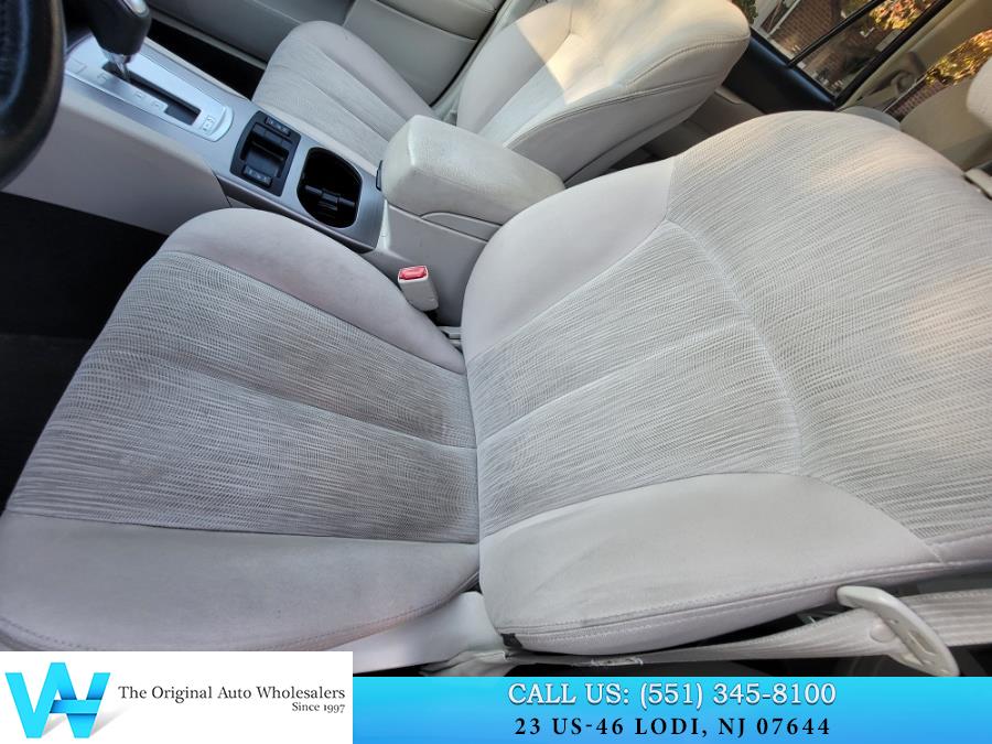 2013 Subaru Outback 4dr Wgn H4 Auto 2.5i Premium, available for sale in Lodi, New Jersey | AW Auto & Truck Wholesalers, Inc. Lodi, New Jersey 2013 Subaru Outback 4dr Wgn H4 Auto 2.5i Premium, available for sale in Lodi, New Jersey | AW Auto & Truck Wholesalers, Inc. Lodi, New Jersey