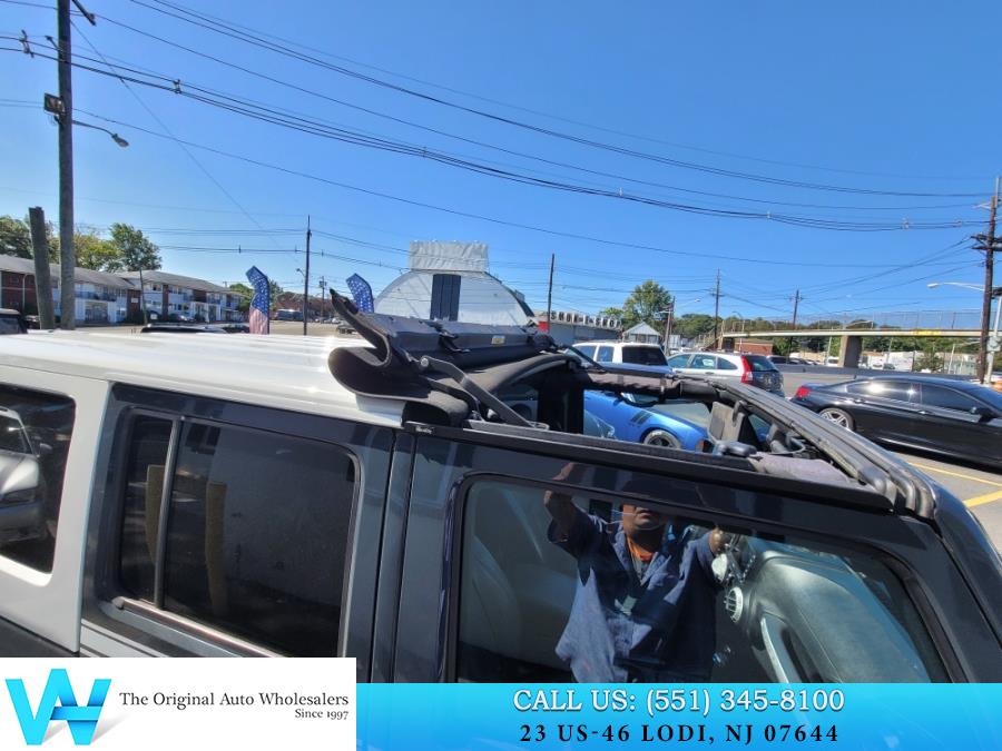 2017 Jeep Wrangler Unlimited Sahara 4x4, available for sale in Lodi, New Jersey | AW Auto & Truck Wholesalers, Inc. Lodi, New Jersey 2017 Jeep Wrangler Unlimited Sahara 4x4, available for sale in Lodi, New Jersey | AW Auto & Truck Wholesalers, Inc. Lodi, New Jersey