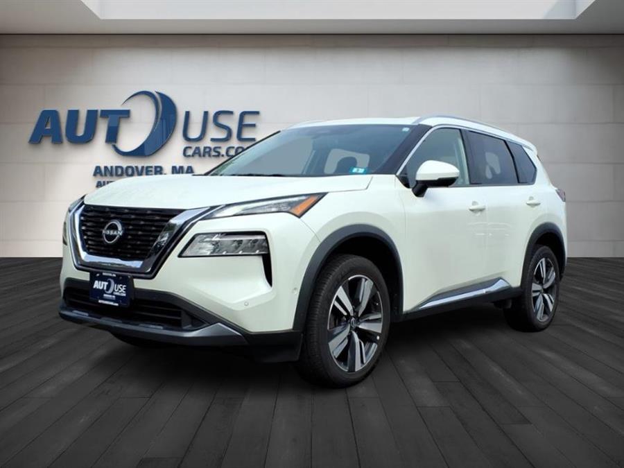 2023 Nissan Rogue SL's photo