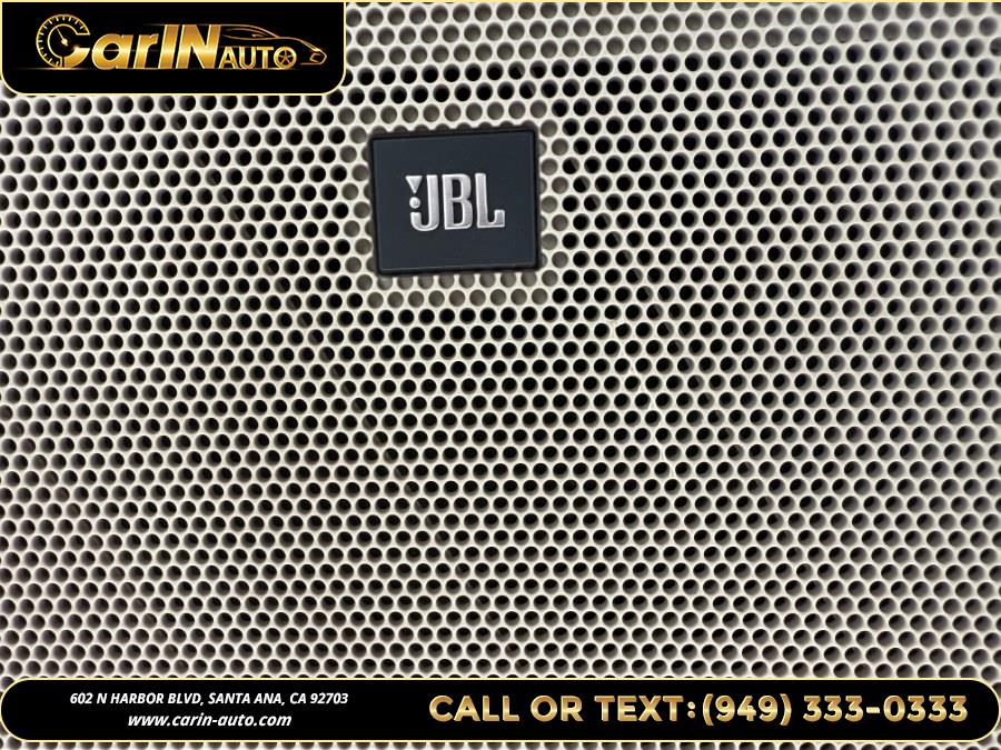 2013 Toyota Sienna 5dr 7-Pass Van V6 Ltd FWD (Natl), available for sale in Santa Ana, California | Carin Auto. Santa Ana, California 2013 Toyota Sienna 5dr 7-Pass Van V6 Ltd FWD (Natl), available for sale in Santa Ana, California | Carin Auto. Santa Ana, California