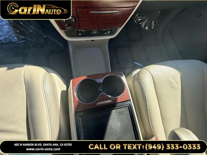 2013 Toyota Sienna 5dr 7-Pass Van V6 Ltd FWD (Natl), available for sale in Santa Ana, California | Carin Auto. Santa Ana, California 2013 Toyota Sienna 5dr 7-Pass Van V6 Ltd FWD (Natl), available for sale in Santa Ana, California | Carin Auto. Santa Ana, California