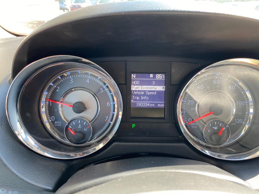 2013 Chrysler Town & Country 4dr Wgn Touring, available for sale in Bethlehem, Pennsylvania | Best Auto Deals LLC. Bethlehem, Pennsylvania 2013 Chrysler Town & Country 4dr Wgn Touring, available for sale in Bethlehem, Pennsylvania | Best Auto Deals LLC. Bethlehem, Pennsylvania