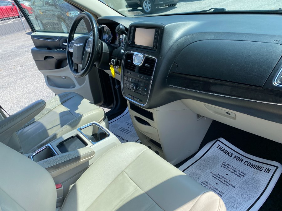 2013 Chrysler Town & Country 4dr Wgn Touring, available for sale in Bethlehem, Pennsylvania | Best Auto Deals LLC. Bethlehem, Pennsylvania 2013 Chrysler Town & Country 4dr Wgn Touring, available for sale in Bethlehem, Pennsylvania | Best Auto Deals LLC. Bethlehem, Pennsylvania
