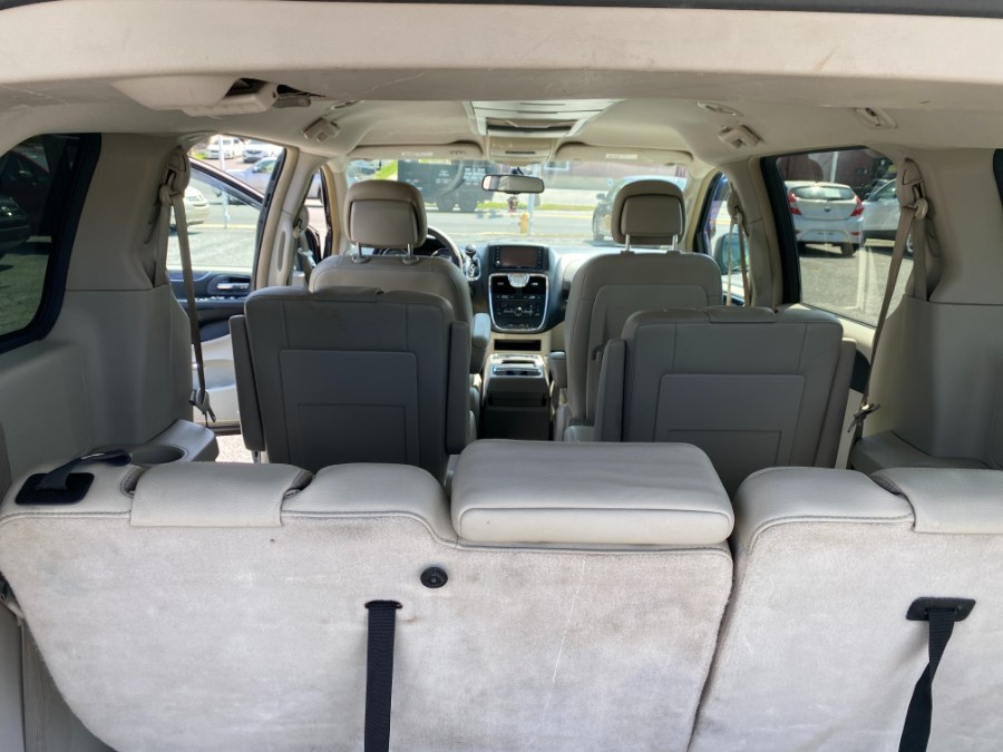 2013 Chrysler Town & Country 4dr Wgn Touring, available for sale in Bethlehem, Pennsylvania | Best Auto Deals LLC. Bethlehem, Pennsylvania 2013 Chrysler Town & Country 4dr Wgn Touring, available for sale in Bethlehem, Pennsylvania | Best Auto Deals LLC. Bethlehem, Pennsylvania