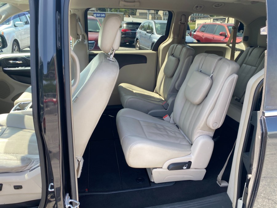 2013 Chrysler Town & Country 4dr Wgn Touring, available for sale in Bethlehem, Pennsylvania | Best Auto Deals LLC. Bethlehem, Pennsylvania 2013 Chrysler Town & Country 4dr Wgn Touring, available for sale in Bethlehem, Pennsylvania | Best Auto Deals LLC. Bethlehem, Pennsylvania