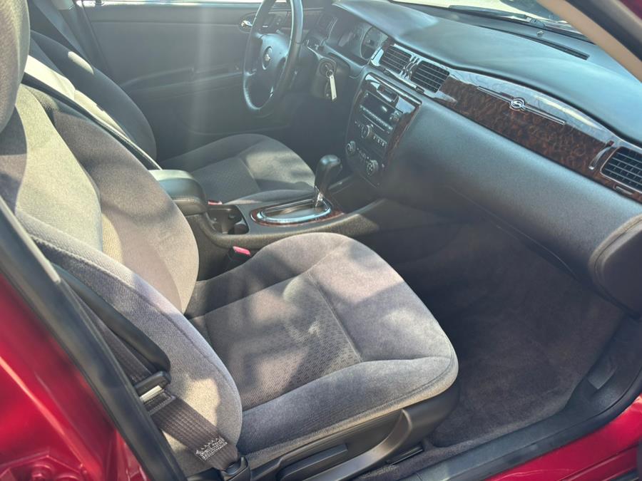 2014 Chevrolet Impala Limited 4dr Sdn LT Fleet, available for sale in New haven, Connecticut | Wilson Maturo Motors. New haven, Connecticut 2014 Chevrolet Impala Limited 4dr Sdn LT Fleet, available for sale in New haven, Connecticut | Wilson Maturo Motors. New haven, Connecticut
