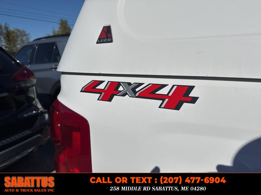 2018 Chevrolet Silverado 1500 4WD Crew Cab 143.5" LTZ w/1LZ, available for sale in Sabattus, Maine | Sabattus Auto and Truck Sales Inc. Sabattus, Maine 2018 Chevrolet Silverado 1500 4WD Crew Cab 143.5" LTZ w/1LZ, available for sale in Sabattus, Maine | Sabattus Auto and Truck Sales Inc. Sabattus, Maine