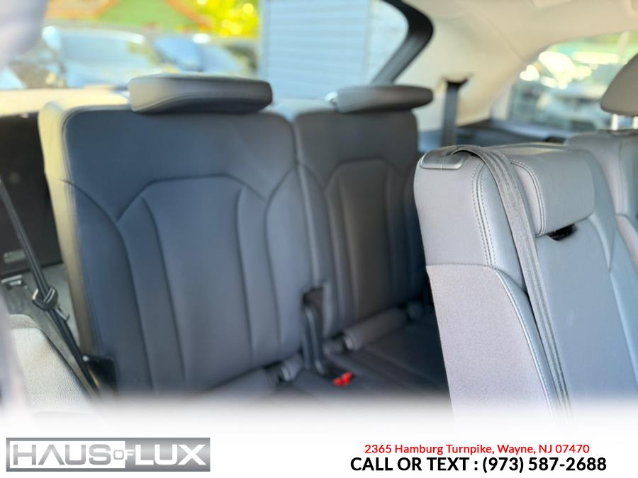 2021 Audi Q7 Premium Plus 55 TFSI quattro, available for sale in Wayne, New Jersey | Haus of Lux. Wayne, New Jersey 2021 Audi Q7 Premium Plus 55 TFSI quattro, available for sale in Wayne, New Jersey | Haus of Lux. Wayne, New Jersey