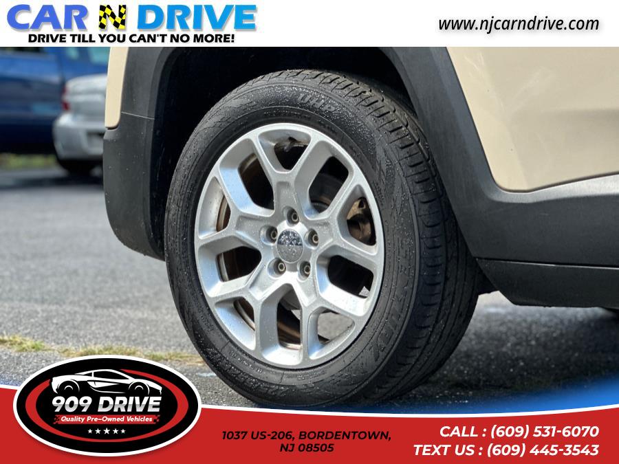 2015 Jeep Renegade Latitude, available for sale in BORDENTOWN, New Jersey | 909 Drive. BORDENTOWN, New Jersey 2015 Jeep Renegade Latitude, available for sale in BORDENTOWN, New Jersey | 909 Drive. BORDENTOWN, New Jersey