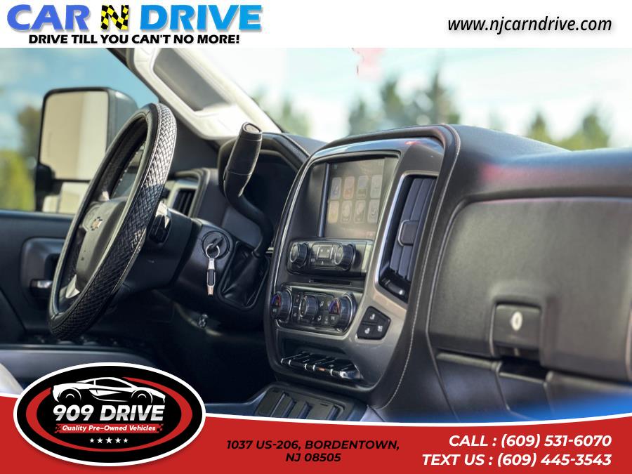 2017 Chevrolet Silverado 1500 2LZ, available for sale in BORDENTOWN, New Jersey | 909 Drive. BORDENTOWN, New Jersey 2017 Chevrolet Silverado 1500 2LZ, available for sale in BORDENTOWN, New Jersey | 909 Drive. BORDENTOWN, New Jersey