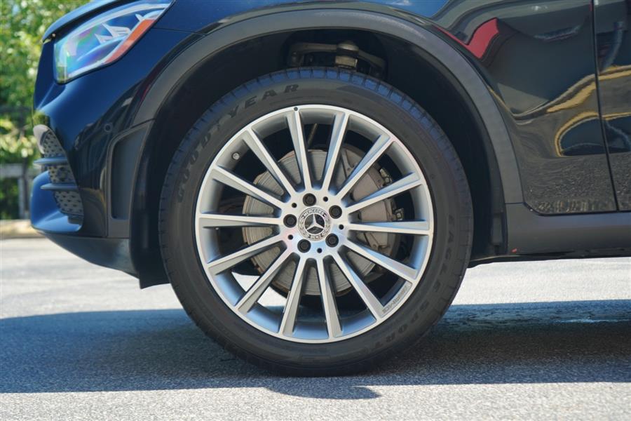 2021 Mercedes-benz Glc GLC 300, available for sale in Woodside, New York | Drive Central. Woodside, New York 2021 Mercedes-benz Glc GLC 300, available for sale in Woodside, New York | Drive Central. Woodside, New York
