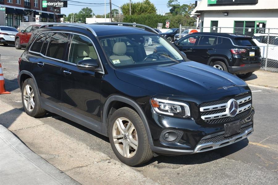 2021 Mercedes Benz GLB 250 photo 4