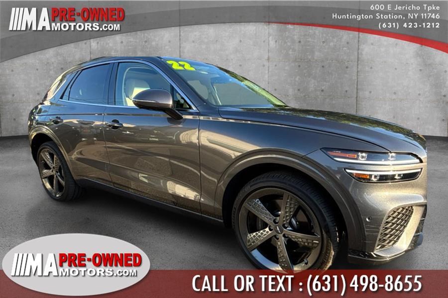 Used 2022 Genesis GV70 in Huntington Station, New York | M & A Motors. Huntington Station, New York
