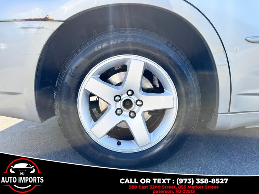 2010 Dodge Charger 4dr Sdn SXT RWD, available for sale in Paterson, New Jersey | NJ Auto Imports. Paterson, New Jersey 2010 Dodge Charger 4dr Sdn SXT RWD, available for sale in Paterson, New Jersey | NJ Auto Imports. Paterson, New Jersey