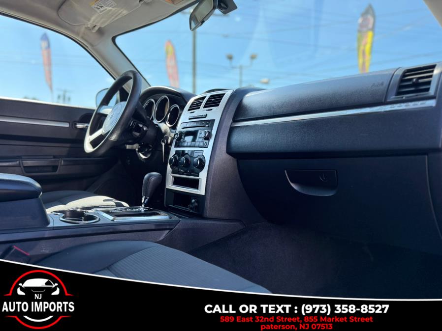 2010 Dodge Charger 4dr Sdn SXT RWD, available for sale in Paterson, New Jersey | NJ Auto Imports. Paterson, New Jersey 2010 Dodge Charger 4dr Sdn SXT RWD, available for sale in Paterson, New Jersey | NJ Auto Imports. Paterson, New Jersey