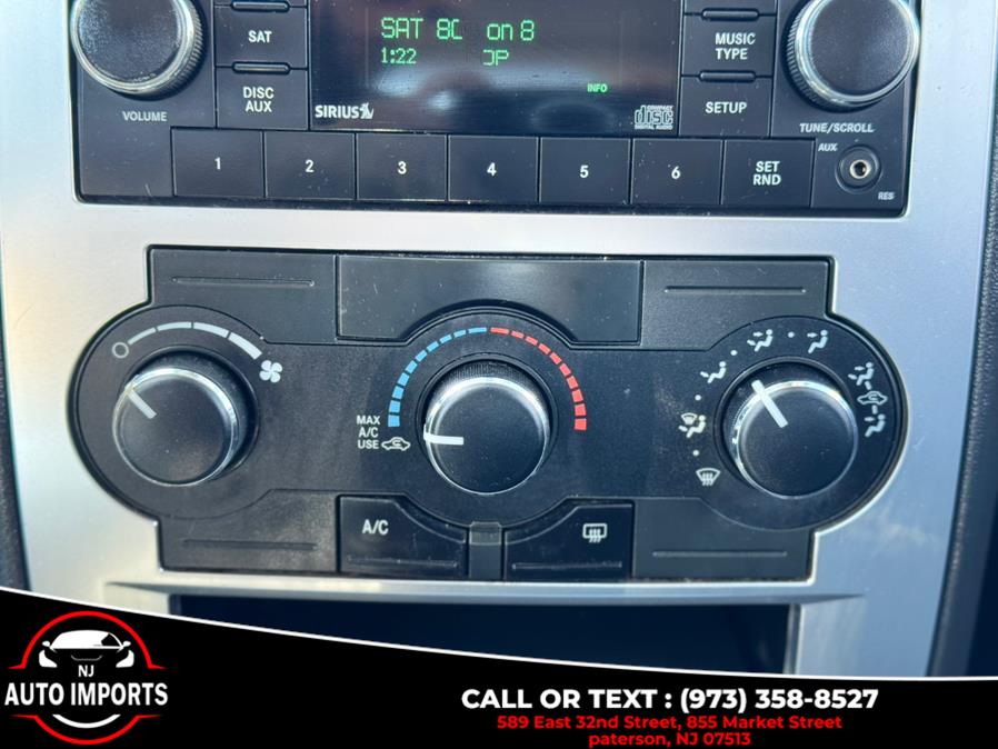 2010 Dodge Charger 4dr Sdn SXT RWD, available for sale in Paterson, New Jersey | NJ Auto Imports. Paterson, New Jersey 2010 Dodge Charger 4dr Sdn SXT RWD, available for sale in Paterson, New Jersey | NJ Auto Imports. Paterson, New Jersey