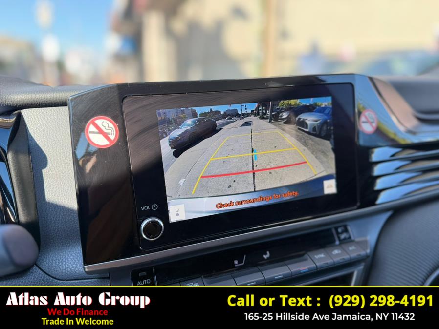 2025 Toyota Camry SE (Natl), available for sale in Jamaica, New York | Atlas Auto Group. Jamaica, New York 2025 Toyota Camry SE (Natl), available for sale in Jamaica, New York | Atlas Auto Group. Jamaica, New York