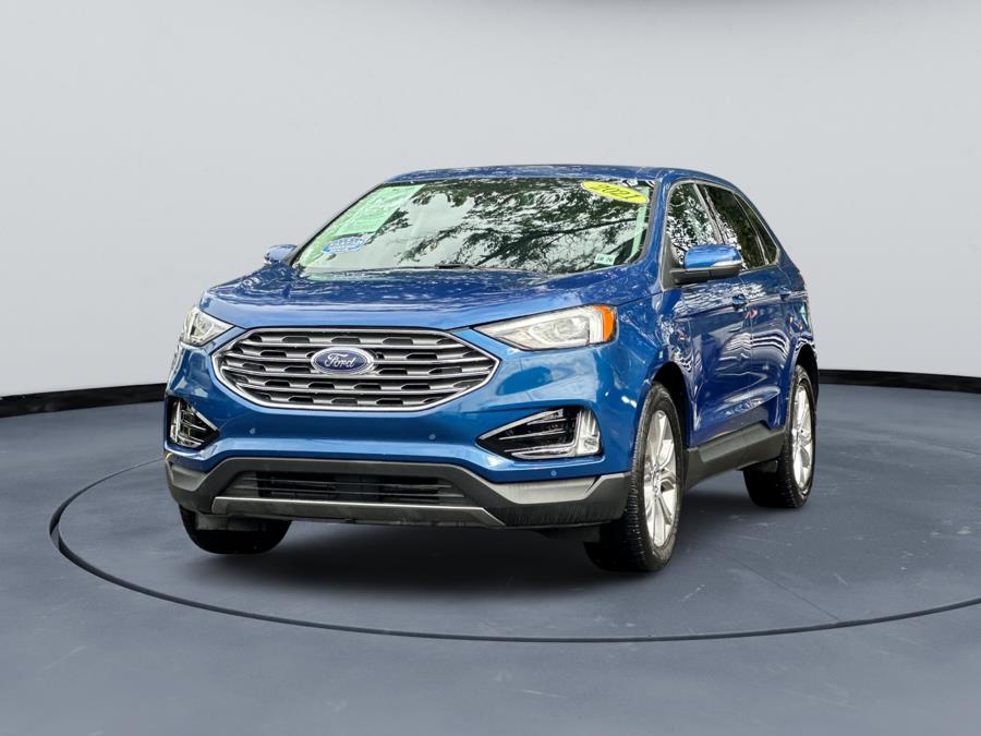 2021 Ford Edge Titanium's photo