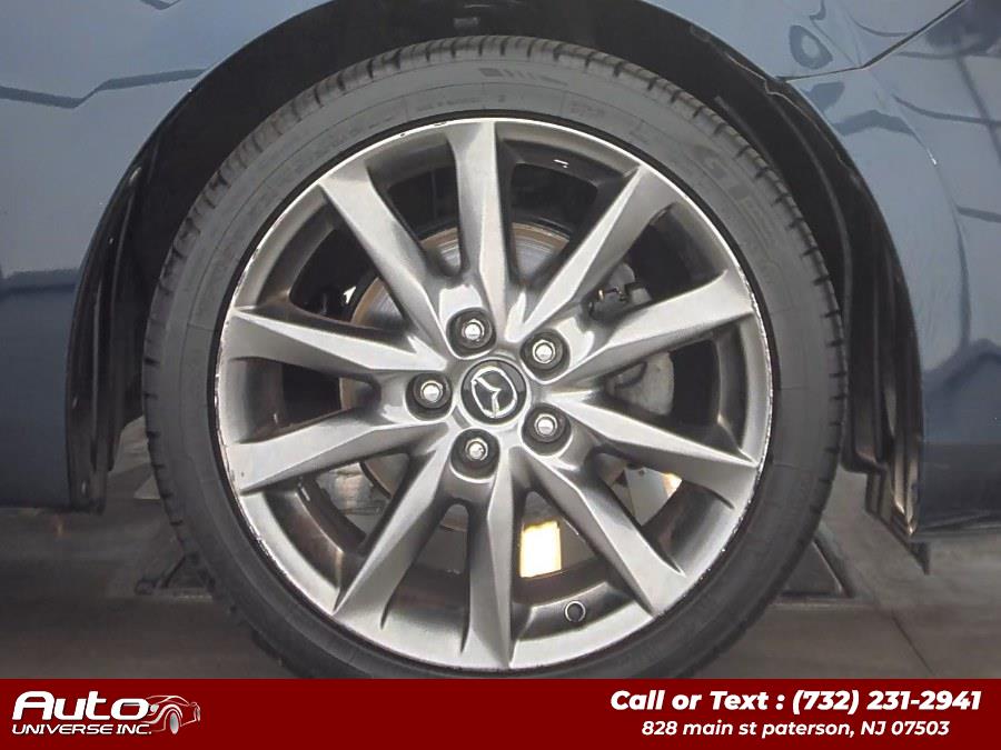 2018 Mazda Mazda3 Grand Touring photo 2