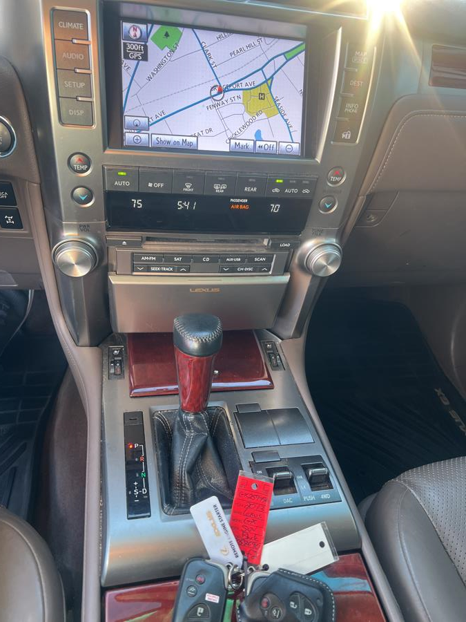 2013 Lexus GX 460 4WD 4dr, available for sale in Milford, Connecticut | Korhan LLC DBA Superior Motors. Milford, Connecticut 2013 Lexus GX 460 4WD 4dr, available for sale in Milford, Connecticut | Korhan LLC DBA Superior Motors. Milford, Connecticut