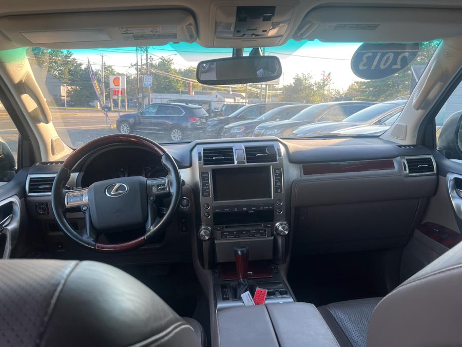 2013 Lexus GX 460 4WD 4dr, available for sale in Milford, Connecticut | Korhan LLC DBA Superior Motors. Milford, Connecticut 2013 Lexus GX 460 4WD 4dr, available for sale in Milford, Connecticut | Korhan LLC DBA Superior Motors. Milford, Connecticut