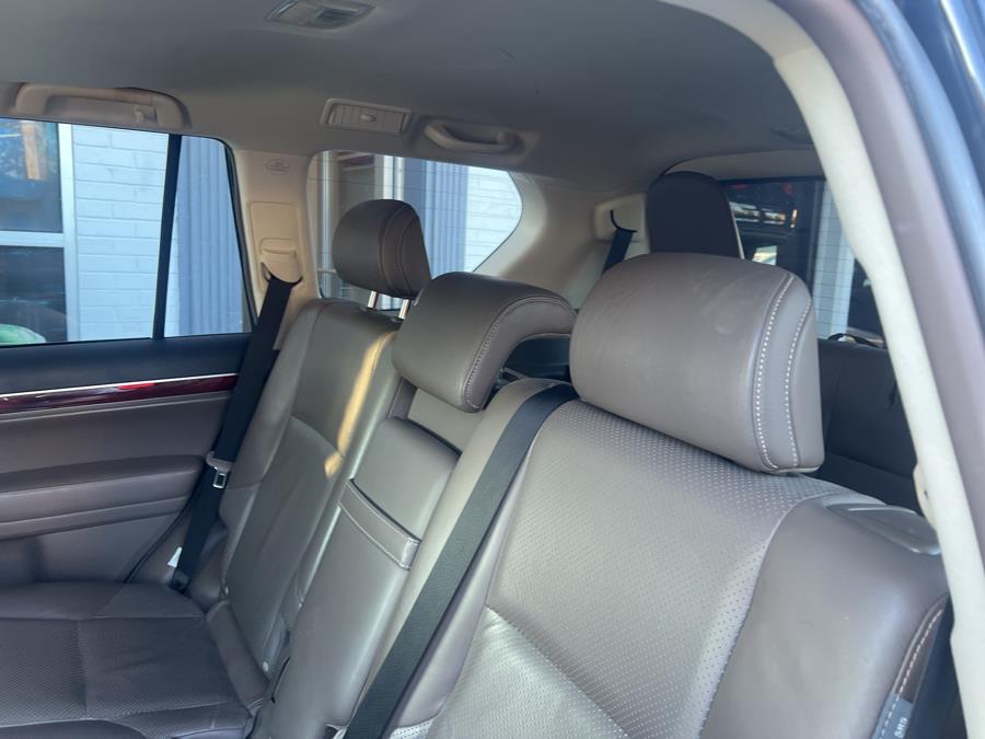 2013 Lexus GX 460 4WD 4dr, available for sale in Milford, Connecticut | Korhan LLC DBA Superior Motors. Milford, Connecticut 2013 Lexus GX 460 4WD 4dr, available for sale in Milford, Connecticut | Korhan LLC DBA Superior Motors. Milford, Connecticut