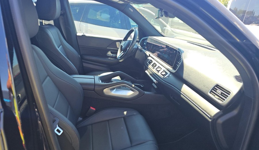 2017 Mercedes-Benz GLC GLC 300 4MATIC SUV, available for sale in Jamaica, New York | Sunrise Autoland. Jamaica, New York 2017 Mercedes-Benz GLC GLC 300 4MATIC SUV, available for sale in Jamaica, New York | Sunrise Autoland. Jamaica, New York