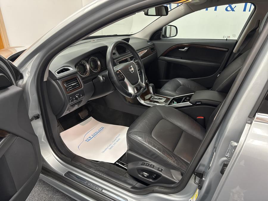 2012 Volvo S80 4dr Sdn 3.0L, available for sale in Plainville, Connecticut | New England Auto Sales LLC. Plainville, Connecticut 2012 Volvo S80 4dr Sdn 3.0L, available for sale in Plainville, Connecticut | New England Auto Sales LLC. Plainville, Connecticut