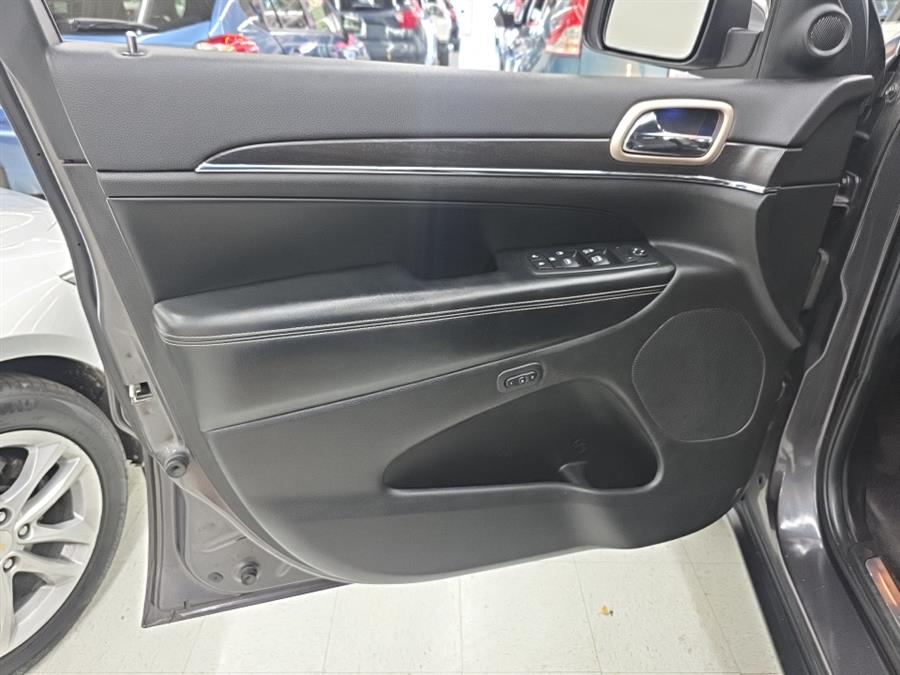 2017 Jeep Grand Cherokee Limited 4x4, available for sale in West Haven, Connecticut | Auto Fair Inc.. West Haven, Connecticut 2017 Jeep Grand Cherokee Limited 4x4, available for sale in West Haven, Connecticut | Auto Fair Inc.. West Haven, Connecticut
