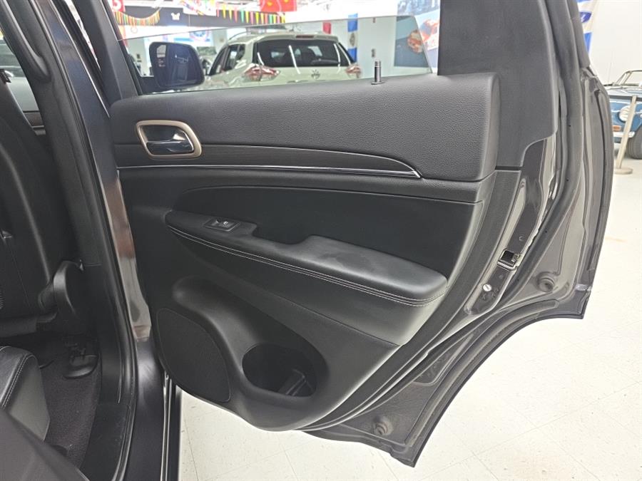 2017 Jeep Grand Cherokee Limited 4x4, available for sale in West Haven, Connecticut | Auto Fair Inc.. West Haven, Connecticut 2017 Jeep Grand Cherokee Limited 4x4, available for sale in West Haven, Connecticut | Auto Fair Inc.. West Haven, Connecticut