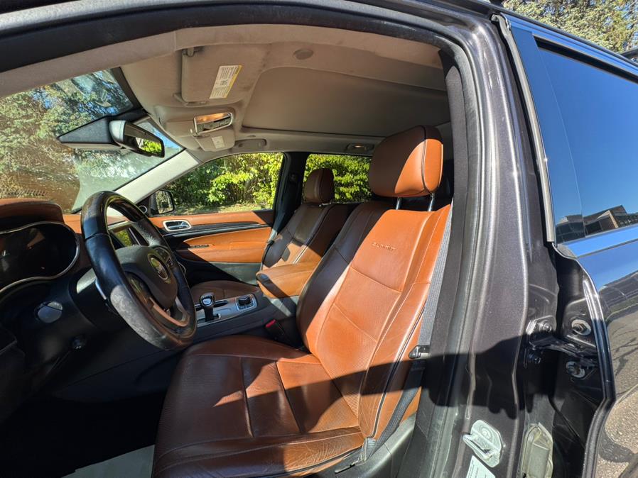 2015 Jeep Grand Cherokee 4WD 4dr Summit, available for sale in Waterbury, Connecticut | Platinum Auto Care. Waterbury, Connecticut 2015 Jeep Grand Cherokee 4WD 4dr Summit, available for sale in Waterbury, Connecticut | Platinum Auto Care. Waterbury, Connecticut