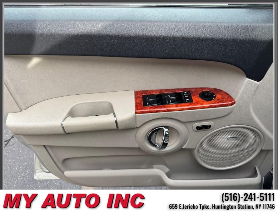 2007 Jeep Commander 4WD 4dr Limited, available for sale in Huntington Station, New York | My Auto Inc.. Huntington Station, New York 2007 Jeep Commander 4WD 4dr Limited, available for sale in Huntington Station, New York | My Auto Inc.. Huntington Station, New York