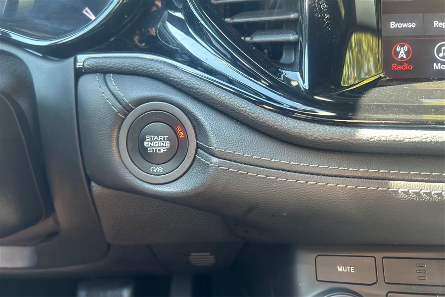 2022 Dodge Durango GT Plus photo 28