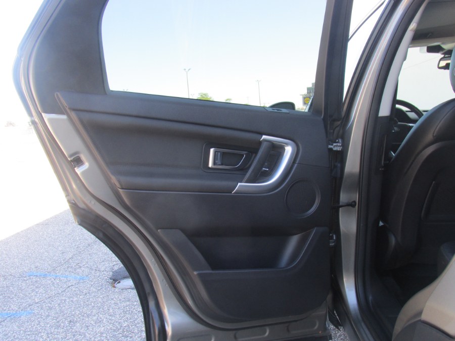 2018 Land Rover Discovery Sport HSE 4WD, available for sale in Massapequa, New York | South Shore Auto Brokers & Sales. Massapequa, New York 2018 Land Rover Discovery Sport HSE 4WD, available for sale in Massapequa, New York | South Shore Auto Brokers & Sales. Massapequa, New York