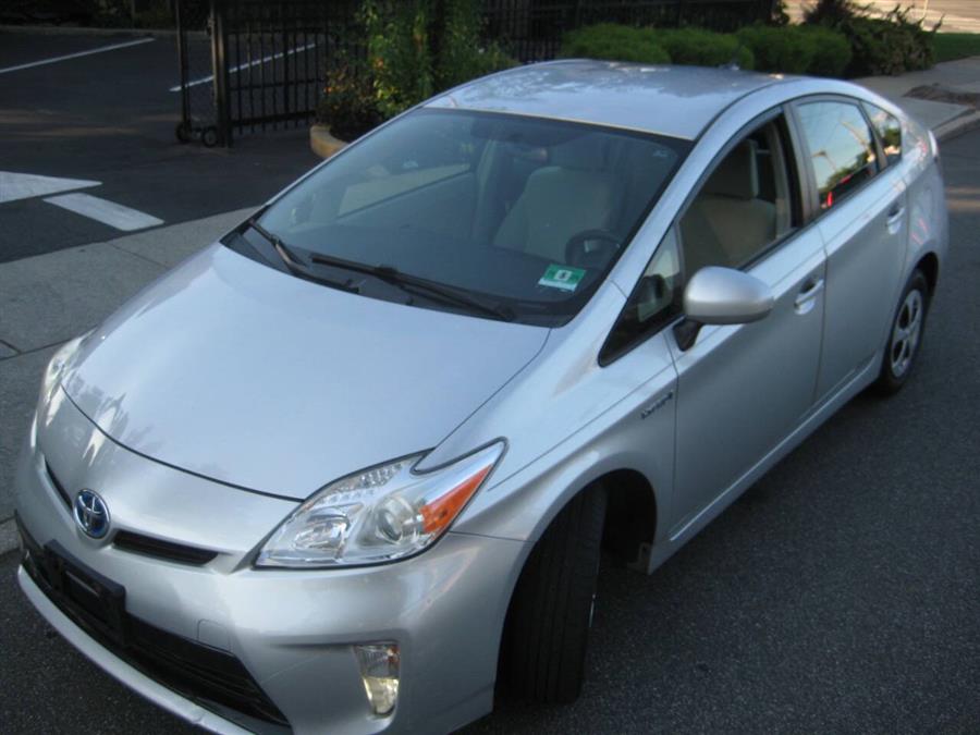 2012 Toyota Prius Three 4dr Hatchback, available for sale in Massapequa, New York | Rite Choice Auto Inc.. Massapequa, New York 2012 Toyota Prius Three 4dr Hatchback, available for sale in Massapequa, New York | Rite Choice Auto Inc.. Massapequa, New York