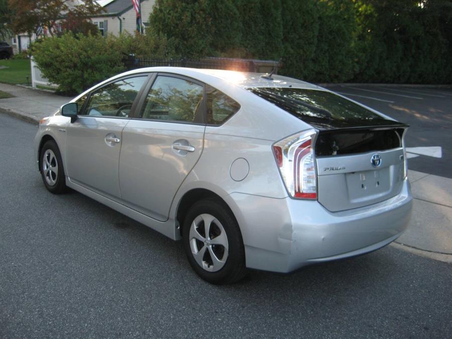 2012 Toyota Prius Three 4dr Hatchback, available for sale in Massapequa, New York | Rite Choice Auto Inc.. Massapequa, New York 2012 Toyota Prius Three 4dr Hatchback, available for sale in Massapequa, New York | Rite Choice Auto Inc.. Massapequa, New York