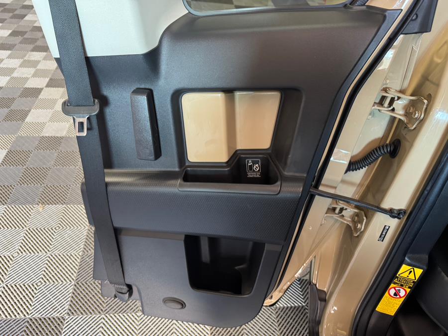 2012 Toyota FJ Cruiser 4WD 4dr Auto (Natl), available for sale in West Babylon , New York | MP Motors Inc. West Babylon , New York 2012 Toyota FJ Cruiser 4WD 4dr Auto (Natl), available for sale in West Babylon , New York | MP Motors Inc. West Babylon , New York