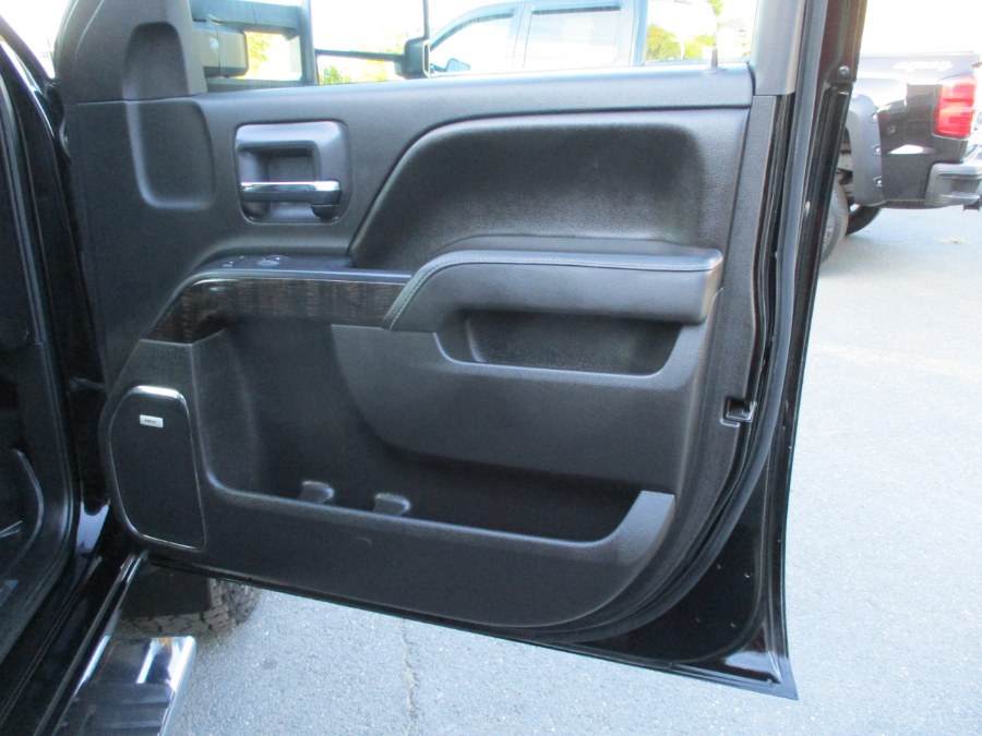 2015 GMC Sierra 2500HD available WiFi 4WD Crew Cab 153.7" Denali, available for sale in Suffield, Connecticut | Suffield Auto LLC. Suffield, Connecticut 2015 GMC Sierra 2500HD available WiFi 4WD Crew Cab 153.7" Denali, available for sale in Suffield, Connecticut | Suffield Auto LLC. Suffield, Connecticut