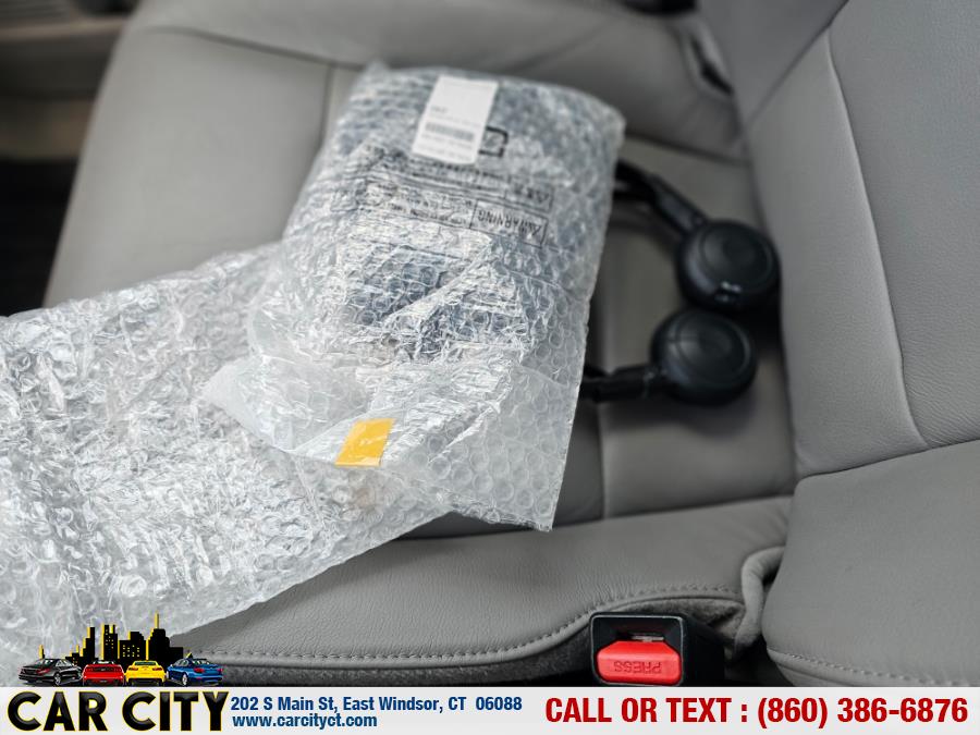 2015 Honda Pilot 4WD 4dr Touring w/RES & Navi, available for sale in East Windsor, Connecticut | Car City LLC. East Windsor, Connecticut 2015 Honda Pilot 4WD 4dr Touring w/RES & Navi, available for sale in East Windsor, Connecticut | Car City LLC. East Windsor, Connecticut