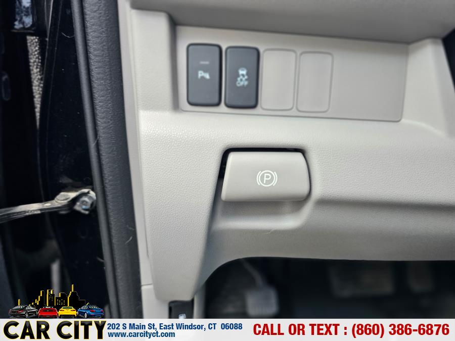 2015 Honda Pilot 4WD 4dr Touring w/RES & Navi, available for sale in East Windsor, Connecticut | Car City LLC. East Windsor, Connecticut 2015 Honda Pilot 4WD 4dr Touring w/RES & Navi, available for sale in East Windsor, Connecticut | Car City LLC. East Windsor, Connecticut